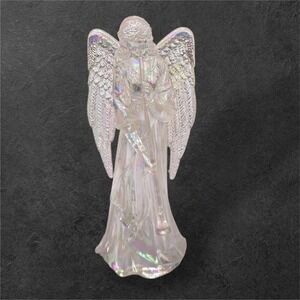 Silvestri STRI Iridescent Acrylic Angel Figurine Trumpet Handcrafted 5.5 Inch